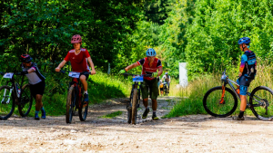 România pe două roți: cursele Road Grand Tour continuă, iar Bucureștiul se pregătește pentru L’Étape by Tour de France