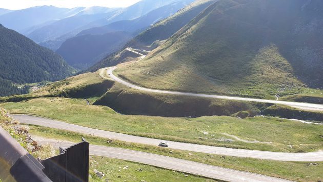 Transfăgărășan: Luni, restricții de trafic pe mai multe tronsoane