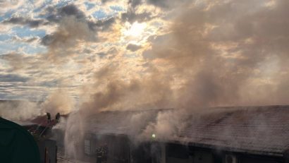 Update: Incendiu la Buftea