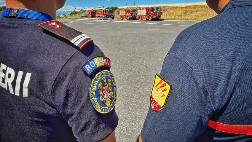 Misiunea contingentului de pompieri români pre-poziționat în Republica Franceză s-a încheiat
