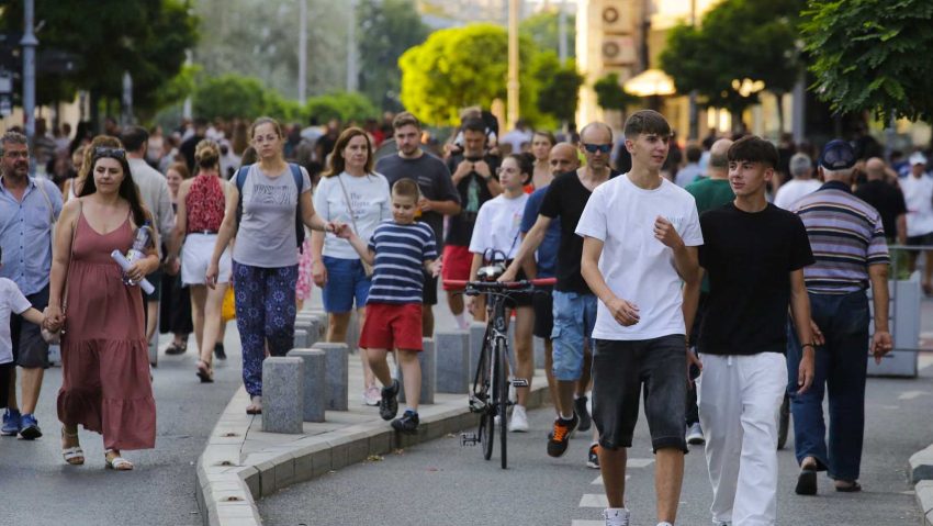 Calea Victoriei revine pietonilor: un nou weekend de promenadă urbană în inima Bucureștiului