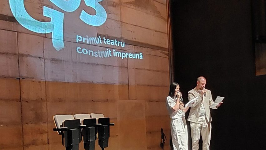 S-a inaugurat Teatrul Grivița53