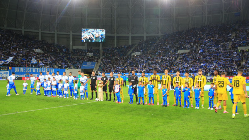 Universitatea Craiova nu mai câștigă de două etape în Superligă: Dinamo București a obținut o remiză în „Bănie”, deși a evoluat în superioritate numerică în ultimele 25 de minute