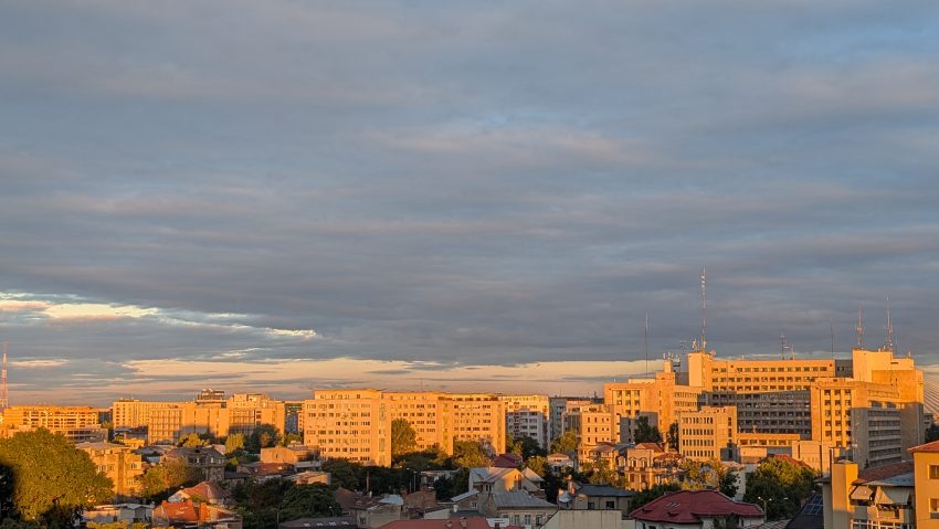 Vremea devine plăcută, în Capitală