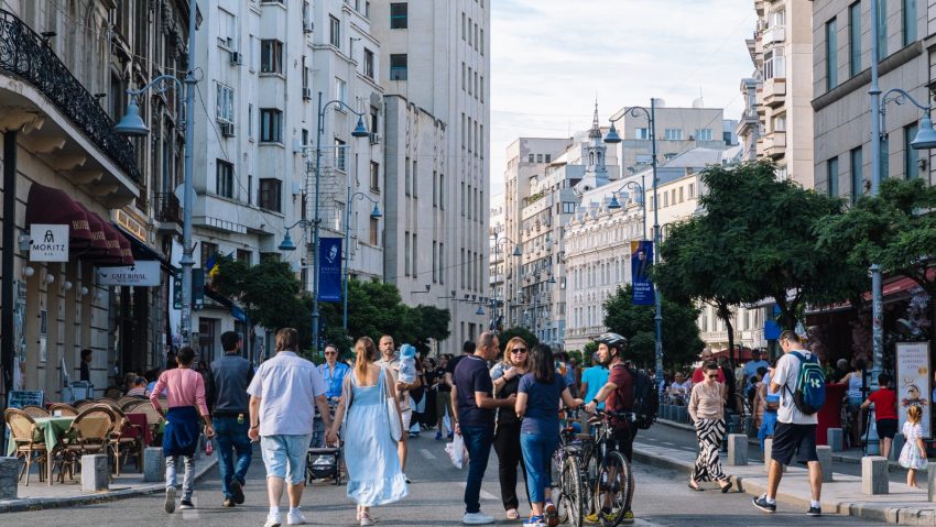 „Străzi Deschise” în weekendul 13–14 septembrie: artă, film, spectacole și distracție pe Calea Victoriei și Calea Griviței