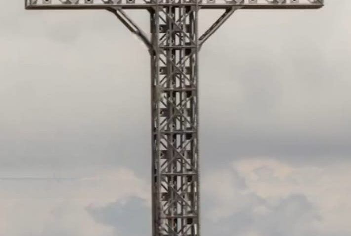 Ceremonie militară și religioasă la Crucea Caraiman