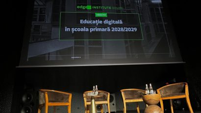 7 din 10 români cred că tehnologia digitală ar îmbunătăți școala