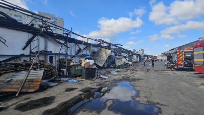 Hopincă – mesaj către populaţie: Fumul continuă să afecteze zona; evitaţi deplasările în apropiere