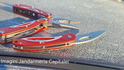 Jandarmii au depistat o persoană care voia să participe la protestul din Piaţa Victoriei cu obiecte interzise