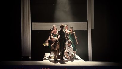 „VIRAL” la Teatrul Masca – curajul de a fi tu însuți