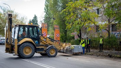 A început modernizarea Bulevardului 1 Mai!