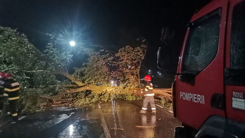 DSU: 27 de localităţi şi Capitala – afectate de fenomenele hidrometeorologice
