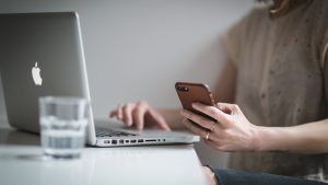 Facebook nu funcționează temporar în România