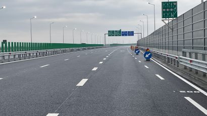 Sectorul de autostradă Focşani – Adjud se va deschide circulaţiei mâine