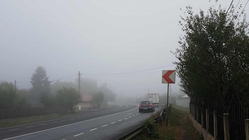 Se circula in conditii de ceata