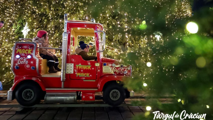 Sâmbătă se deschide Târgul de Crăciun din Piaţa Constituţiei