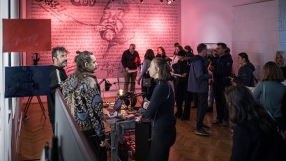 Arhiva de Sunet deschide expoziția multimedia „AICI SE VEDE JAZZ” la /SAC Berthelot – un laborator vizual și sonor despre istoria jazzului în București