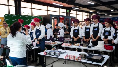 Academia Junilor Bucătari 2025: peste 100 de elevi au transformat gastronomia în spectacol la Mogoșoaia