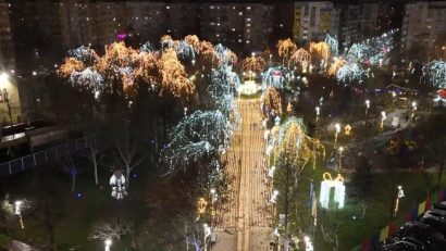 Se aprinde iluminatul festiv de Crăciun și în Sectorul 5!