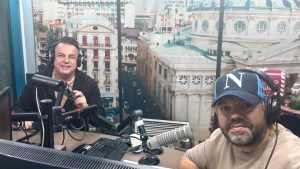 Adrian Enache a adus magia sărbătorilor în De 10xRomânia: noul cântec „Sfânta seară de Crăciun”, alături de corul de copii Sunetul Muzicii