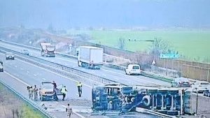 Traficul este oprit pe Autostrada A3 București – Ploiești, sensul spre Ploiești!