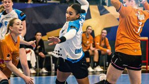 Handbal feminin- CSM Bucureşti a câştigat clar la Odense, în Liga Campionilor