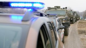 MApN: Deplasări de tehnică şi echipamente militare în Capitală