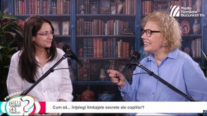 Cum să… înțelegi limbajele secrete ale copiilor? Emoji, prescurtări și coduri de gașcă