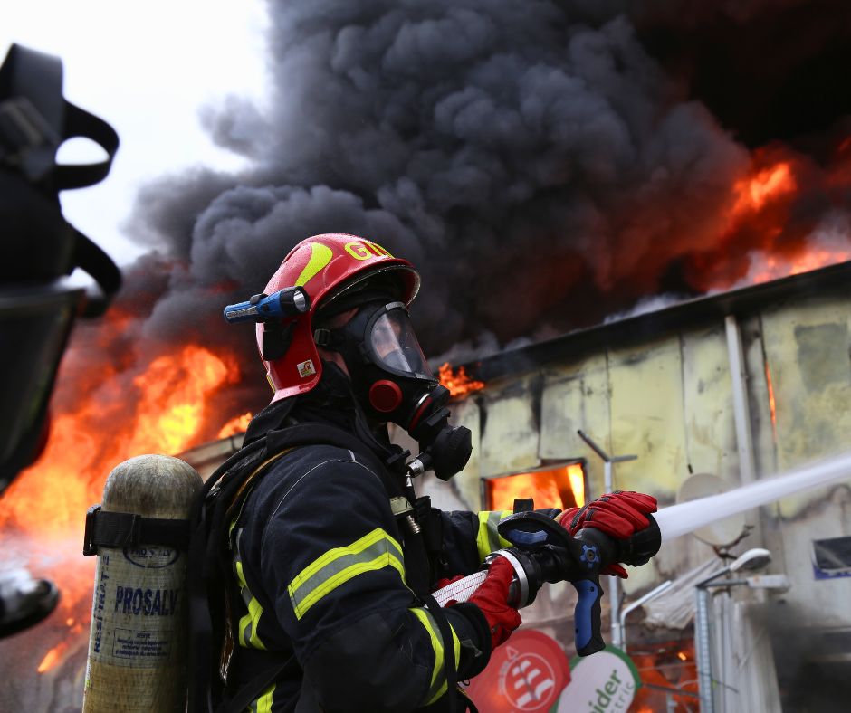 Incendiu devastator în București: detalii și actualizări de la Radio București FM