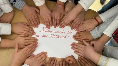 World Vision România- Apel de proiecte de Ziua Nonviolenţei în şcoli