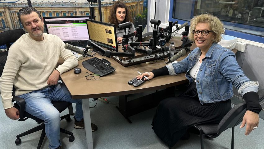 Războiul de lângă noi - In Comunitate cu Flavia Voinea și Adelina Tocitu