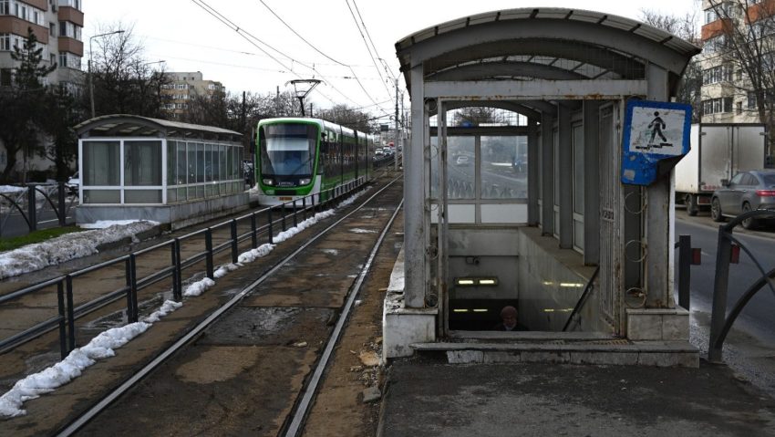 Pasajele pietonale Grivița și Turda intră în proces de modernizare