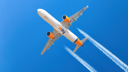 Avion HiSky întors din drum după o alertă de presurizare