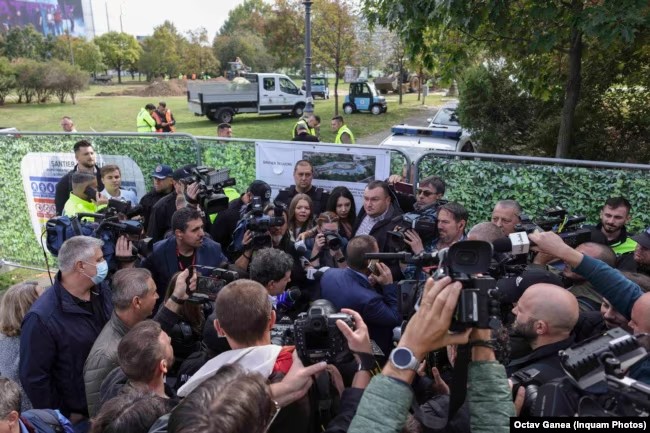 Ciucu: PMB riscă să piardă 220.000.000 lei pentru că Băluţă nu predă amplasamentele pentru lucrările de termoficare