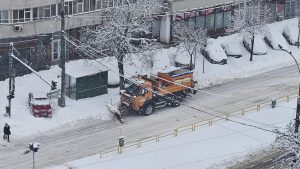 De ce este Sectorul 1 sub zăpadă?