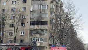 Incendiu produs într-un apartament pe strada Popovici Nicolae, sector 5