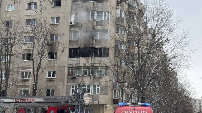 Incendiu produs într-un apartament pe strada Popovici Nicolae, sector 5