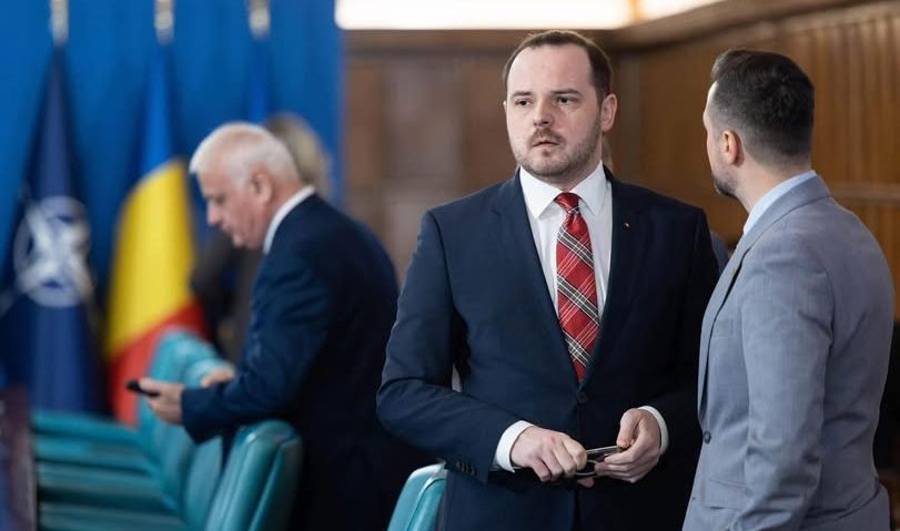 Veniturile personalului din spitale și din serviciile de ambulanță și urgențǎ nu vor fi reduse cu 10%