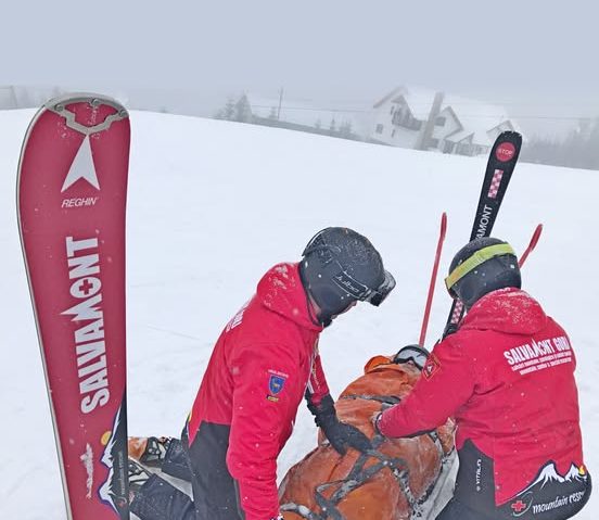 Salvamont: 56 de persoane salvate de pe munte, în ultimele 24 de ore