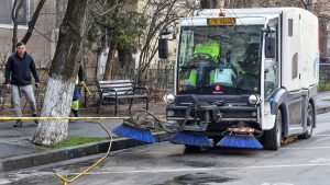 Curățenia de primăvară continuă în Sectorul 6