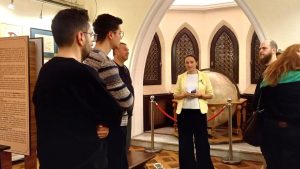 Tur ghidat la Muzeul Hărților din București: „Hărțile Cristinei”, o invitație la explorare și dialog