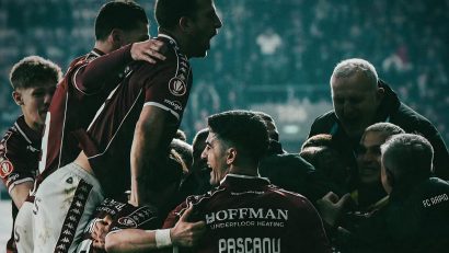 Rapid învinge pe Dinamo într-un derby ca un thriller și devine liderul Superligii!