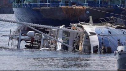 Două persoane au murit, trei sunt dispărute după scufundarea remorcherului la Midia