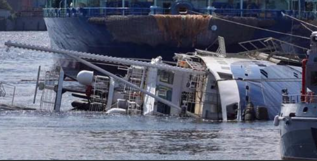 Două persoane au murit, trei sunt dispărute după scufundarea remorcherului la Midia