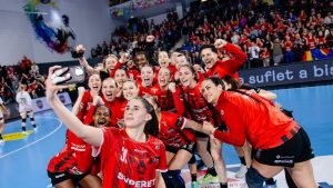 Gloria Bistrita se califica in premiera in sferturile Ligii Campionilor la handbal feminin