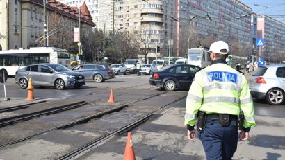 STB repară carosabilul din intersecțiile traversate de liniile de tramvai