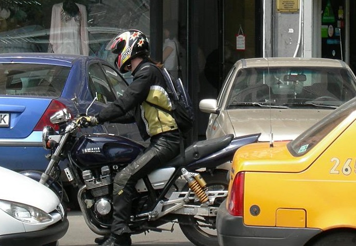 PMB propune tarife mai mari pentru eliberarea plăcuţelor cu număr de înregistrare destinate vehiculelor care nu trebuie înmatriculate