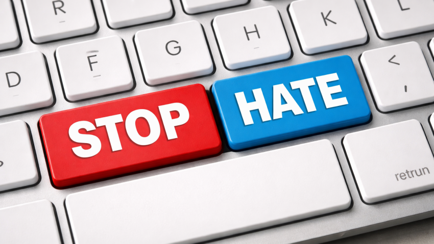 Hate-ul de pe internet nu este opinie, ci agresiune