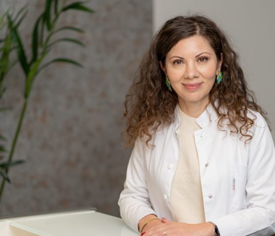 Menopauza: O nouă etapă în viața femeii