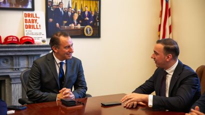 Investiții de 3,5 miliarde euro în energia României, negociate în SUA